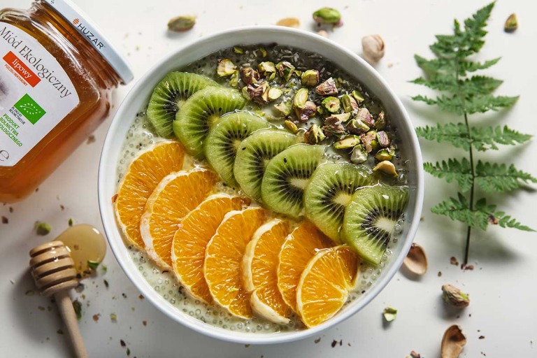 Pudding kokosowy z tapioką i miodem